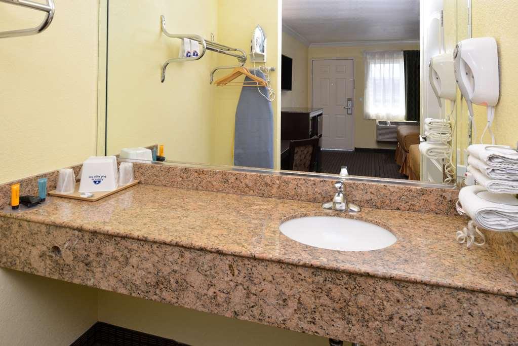 Americas Best Value Inn-Rialto Quarto foto