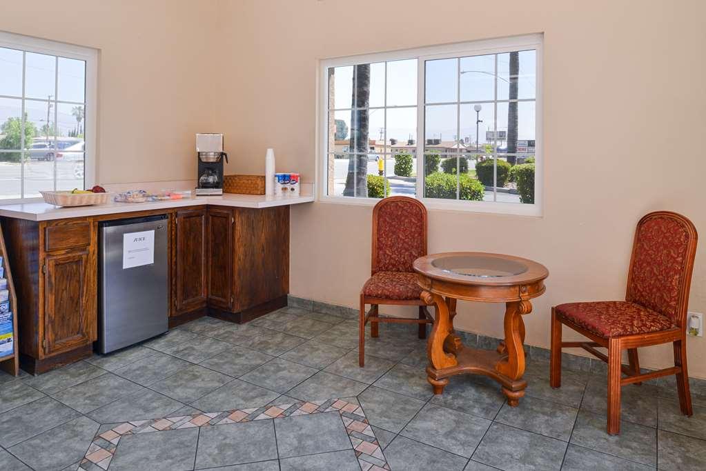 Americas Best Value Inn-Rialto Exterior foto